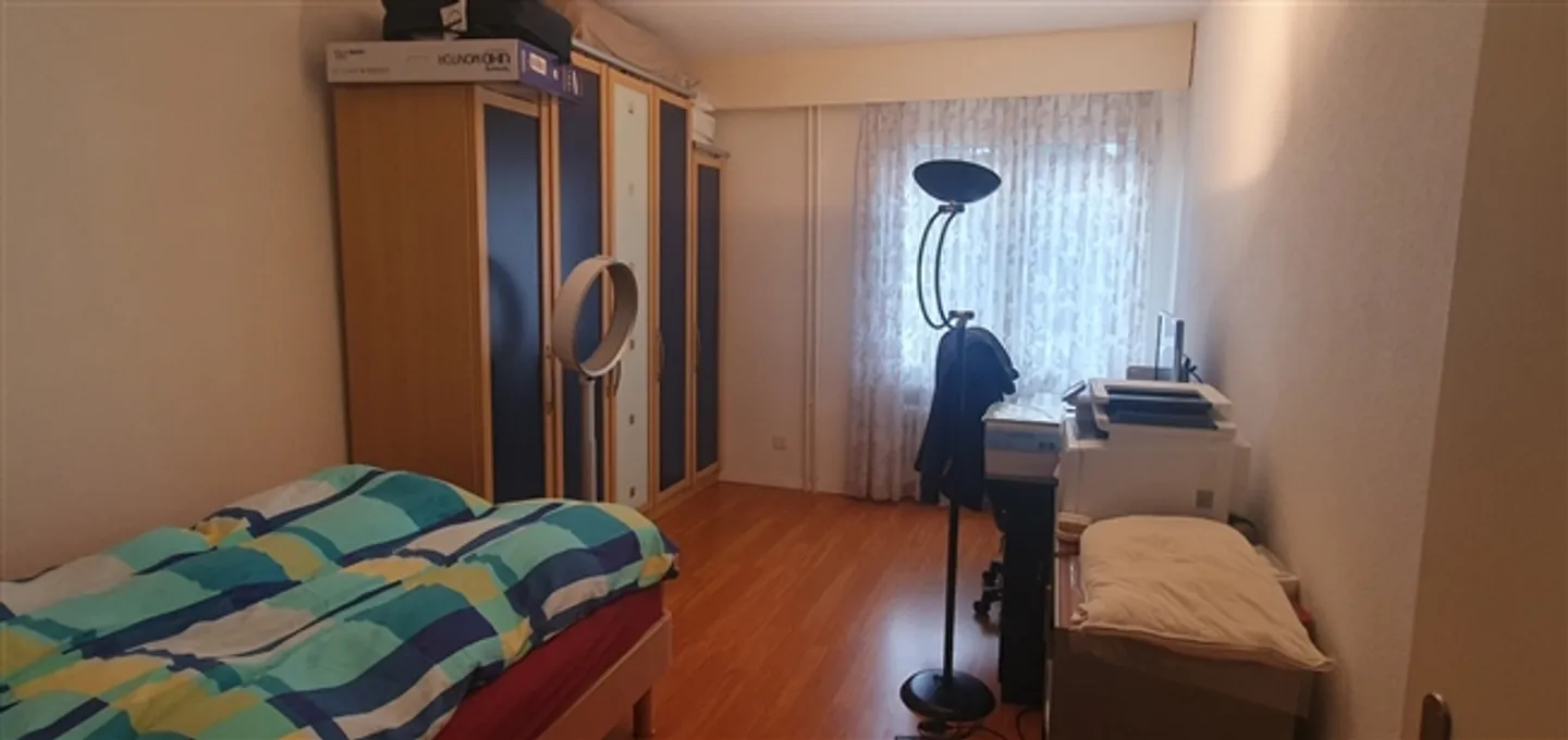 «2½ ZI-WOHNUNG IN ZÜRICH - KREIS 2, MÖBLIERT, TEMPORÄR» - Foto 3 von 5