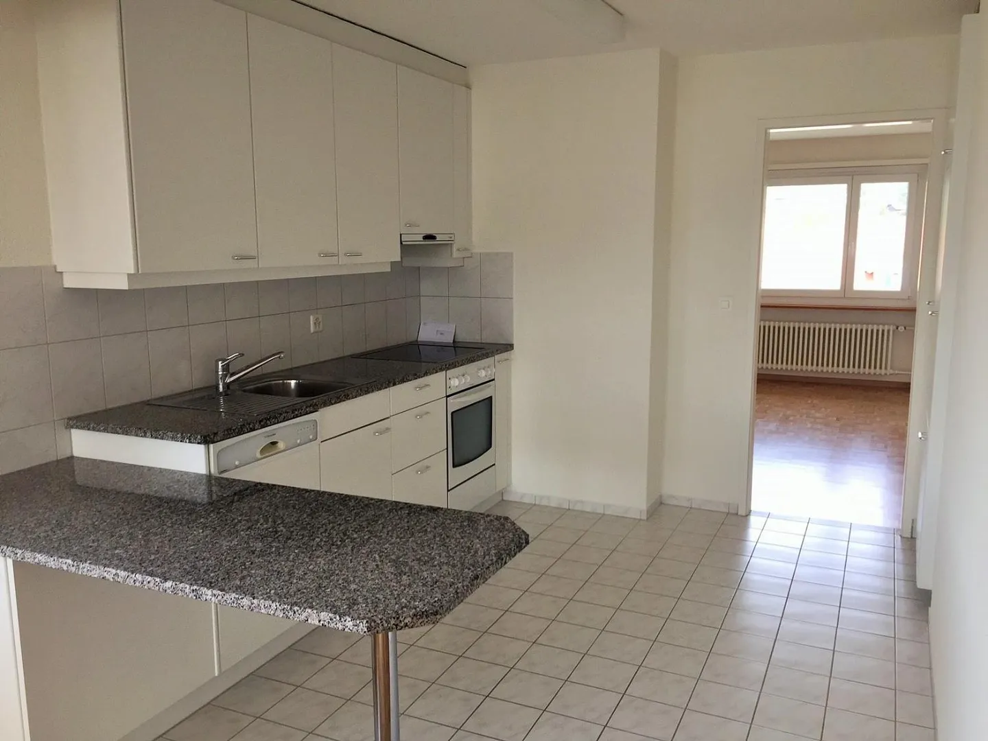 Charmante Wohnung in Winterthur - Foto 3 von 6