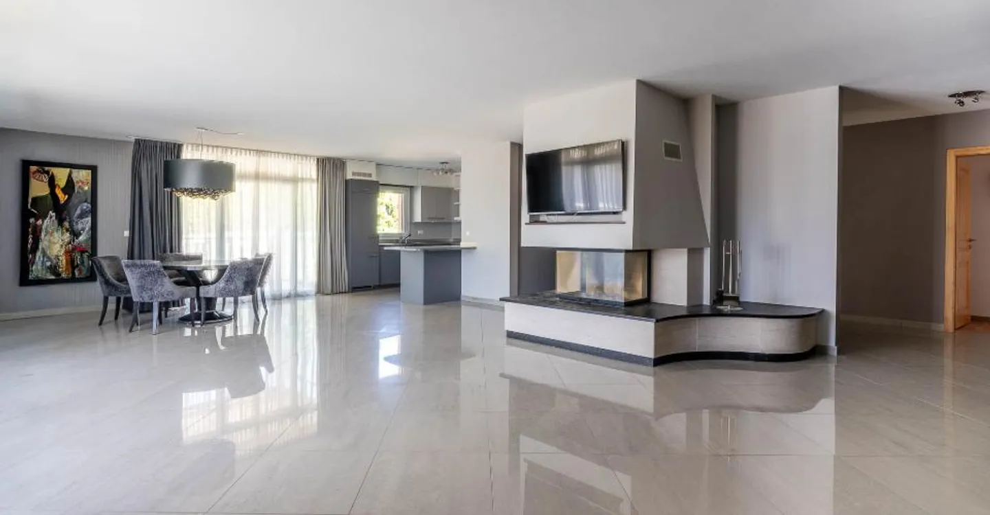 Magnifico appartamento di 4,5 locali a Mont-sur-Rolle - Foto 1 di 18