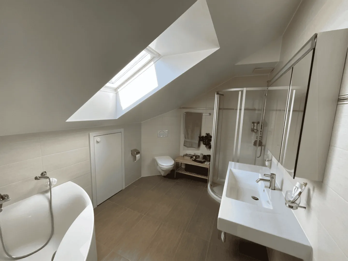 Magnifico attico di 5,5 stanze - Foto 3 di 6