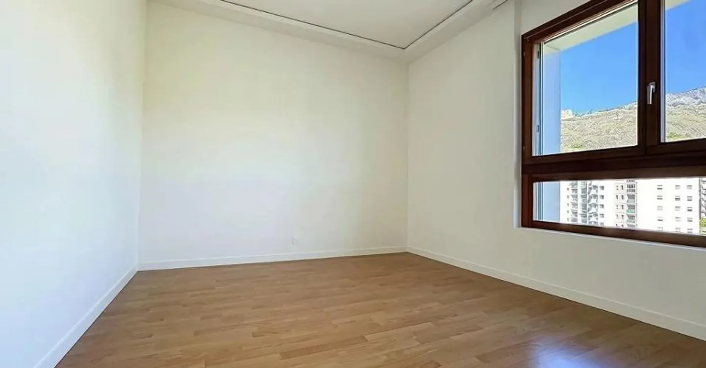 Angenehme 4,5-Zimmer-Wohnung von 100m2 - Foto 5 von 13