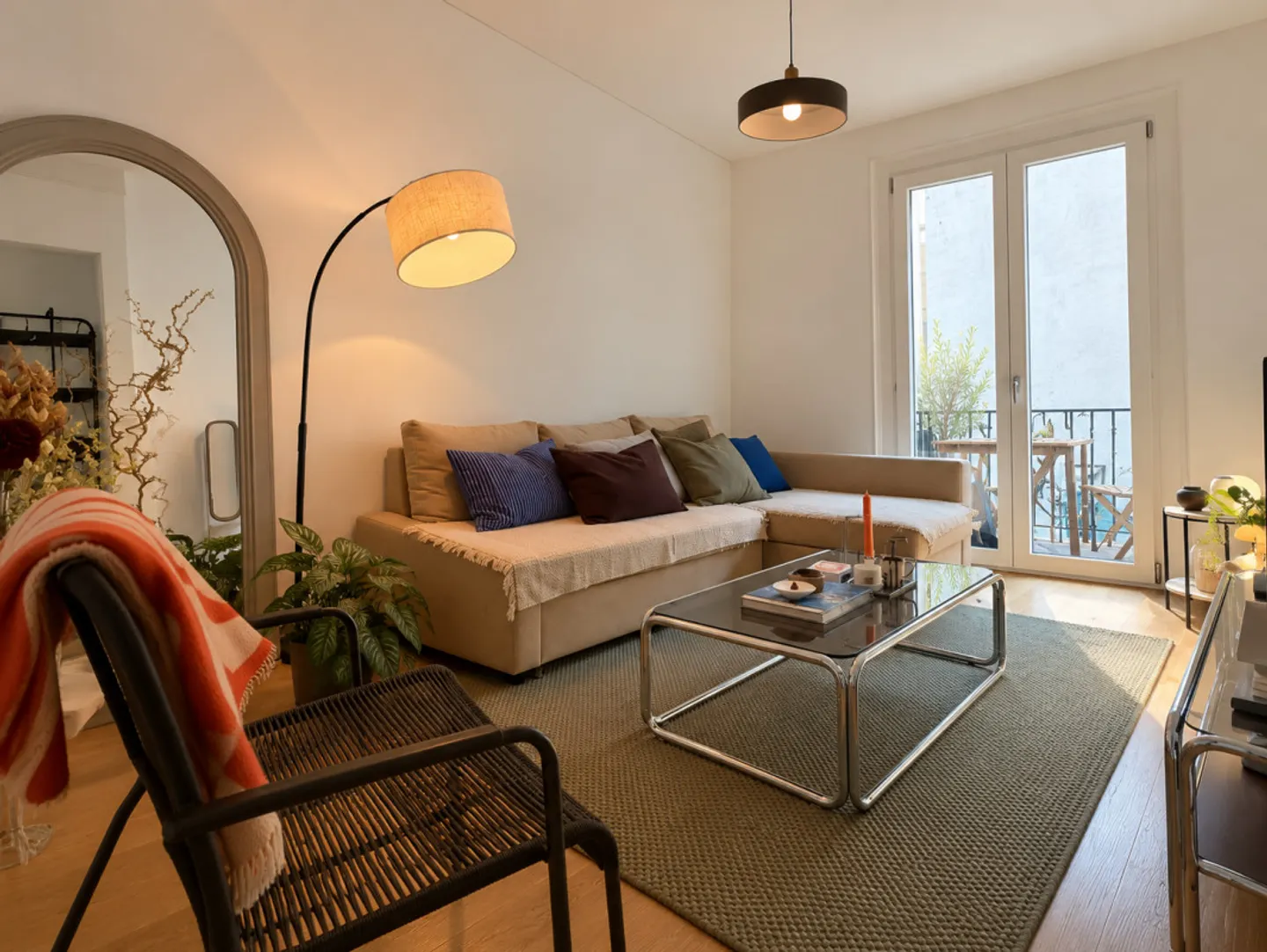 Magnificent Apartment with balcony, in the heart of Lausanne - Photo 1 of 5