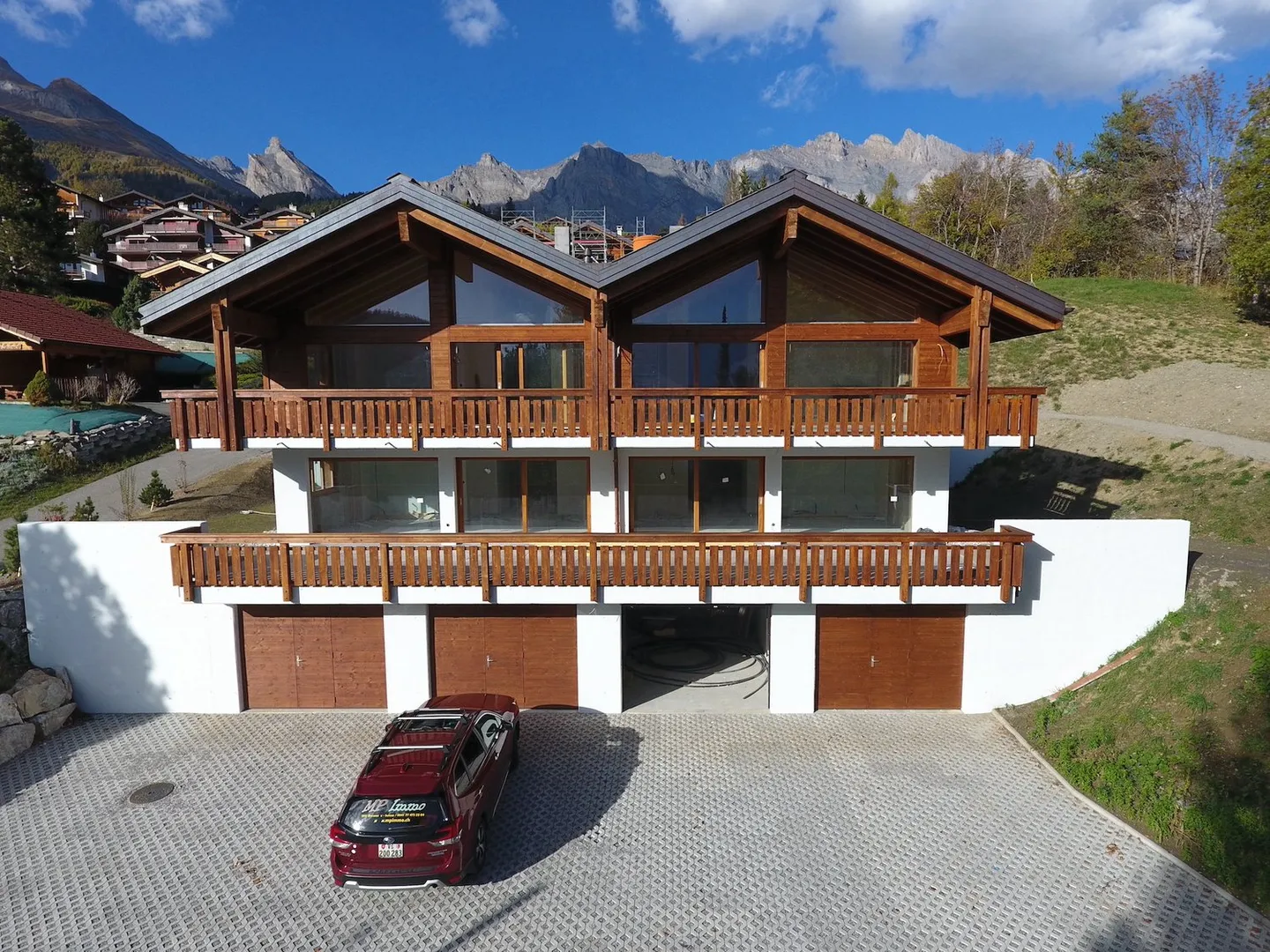 Zu ergattern: Prächtige 3.5-Zimmer-Wohnung, Süd-Terrasse & Rasen, in Ovronnaz/VS - Foto 1 di 13