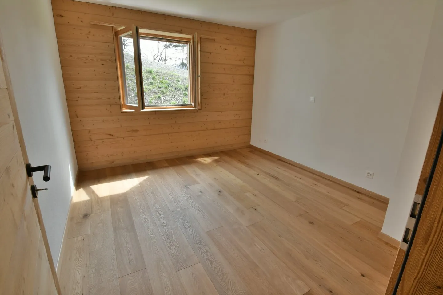 Zu ergattern: Prächtige 3.5-Zimmer-Wohnung, Süd-Terrasse & Rasen, in Ovronnaz/VS - Foto 6 di 13