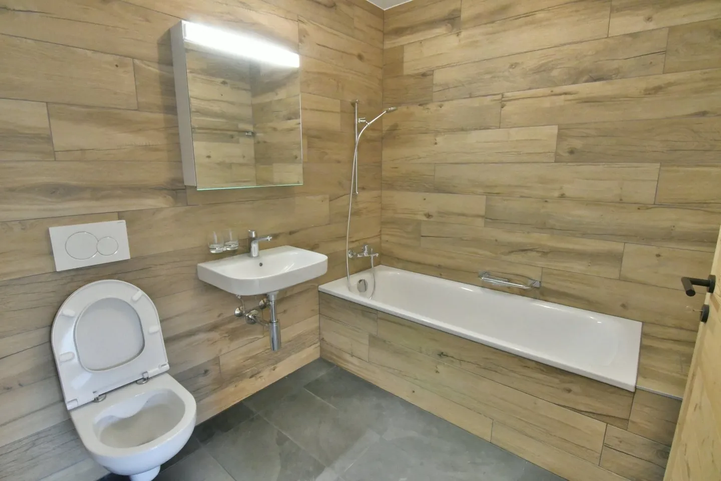 Zu ergattern: Prächtige 3.5-Zimmer-Wohnung, Süd-Terrasse & Rasen, in Ovronnaz/VS - Foto 7 di 13