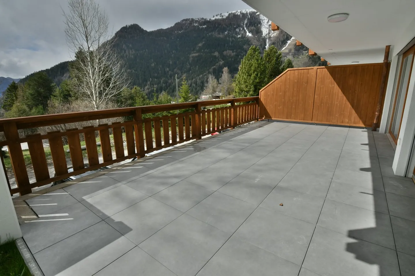 Zu ergattern: Prächtige 3.5-Zimmer-Wohnung, Süd-Terrasse & Rasen, in Ovronnaz/VS - Foto 10 di 13