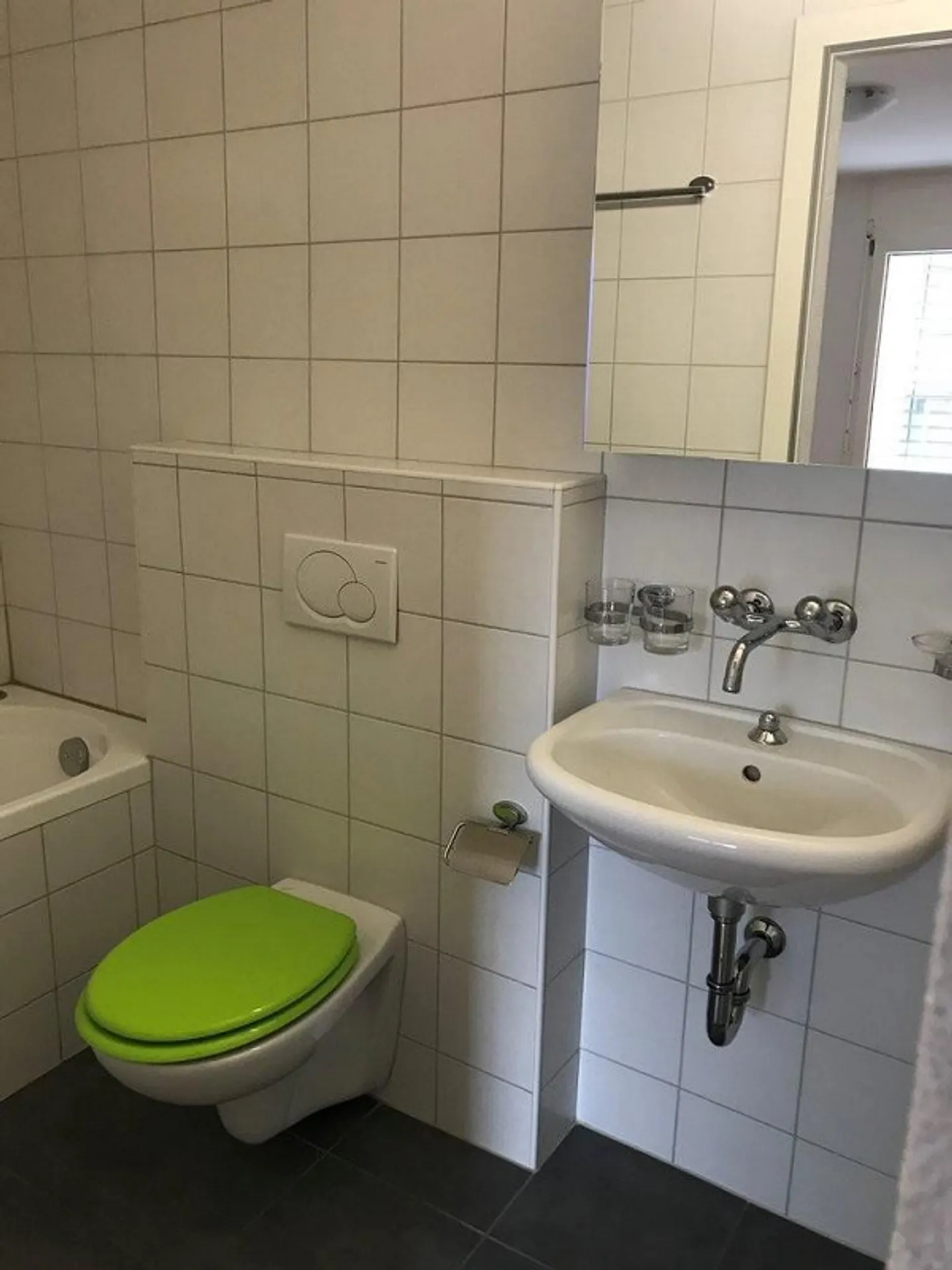 2,5 Zimmer im Herzen von Pérolles mit kleiner ruhiger Terrasse! - Foto 5 von 6