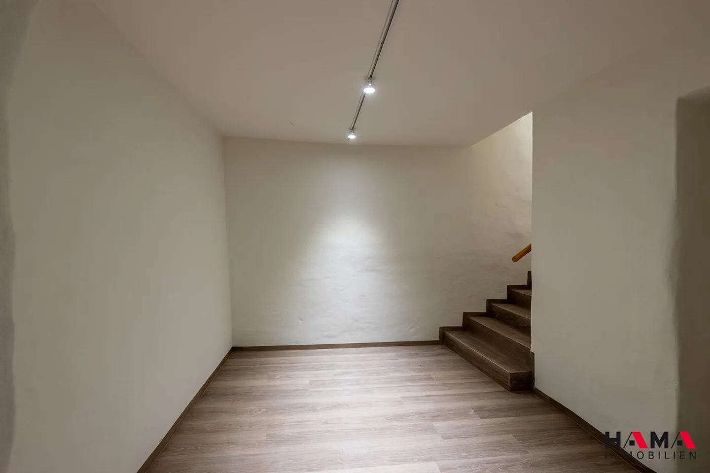 Exclusive office/practice/sales/showrooms in the old town of Zofingen - Photo 6 of 8