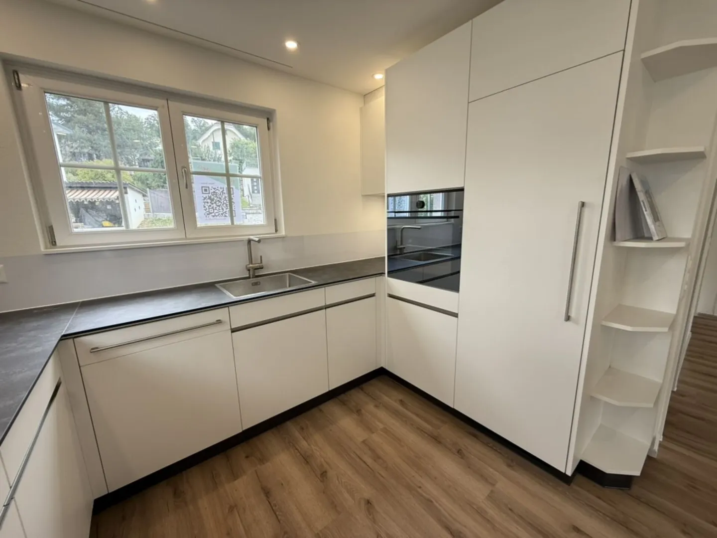 Move in instead of renovating - completely renovated single-family house in Mümliswil - Photo 8 of 25
