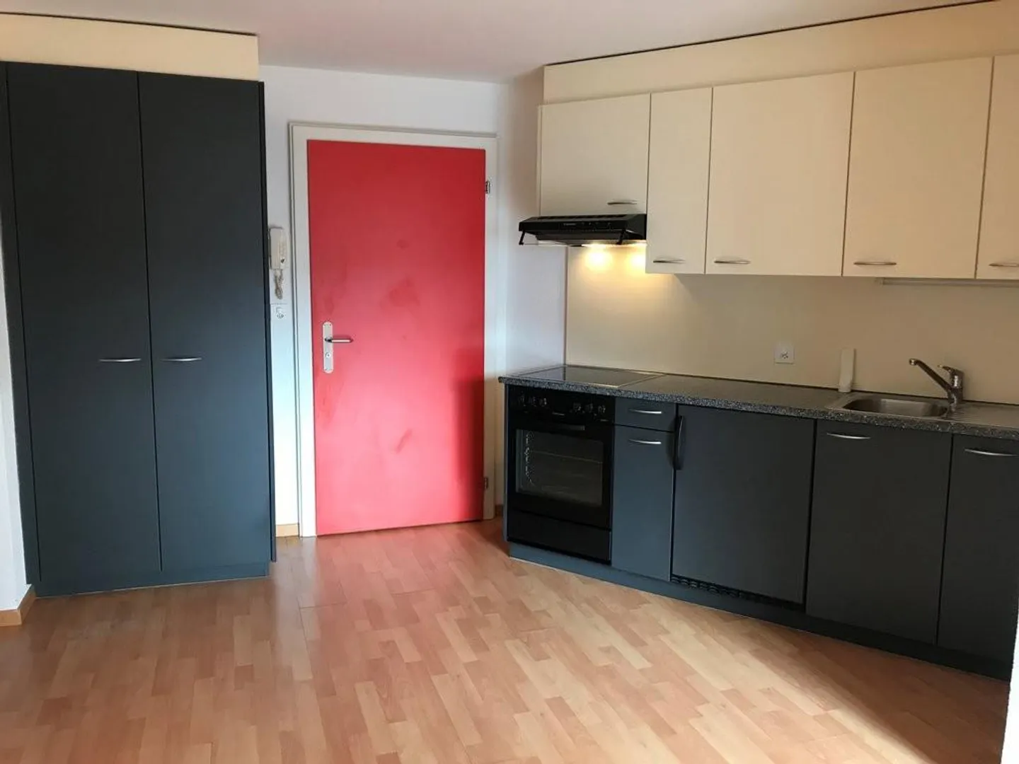 2,5 Zimmer im Herzen von Pérolles mit kleiner ruhiger Terrasse! - Foto 2 von 6