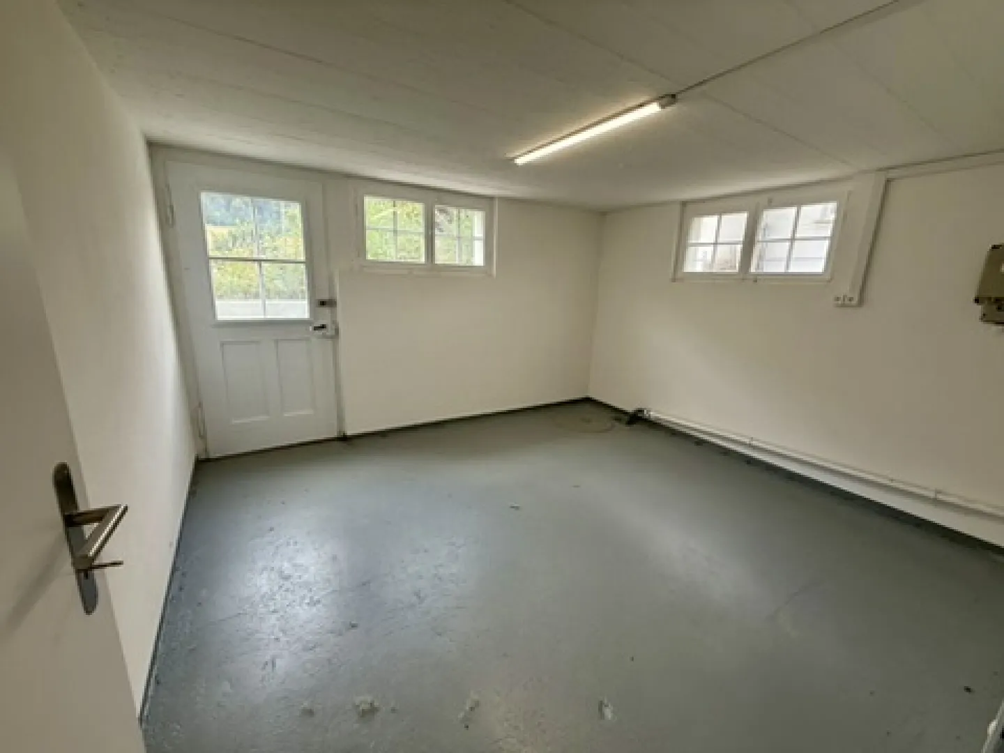 Move in instead of renovating - completely renovated single-family house in Mümliswil - Photo 21 of 25