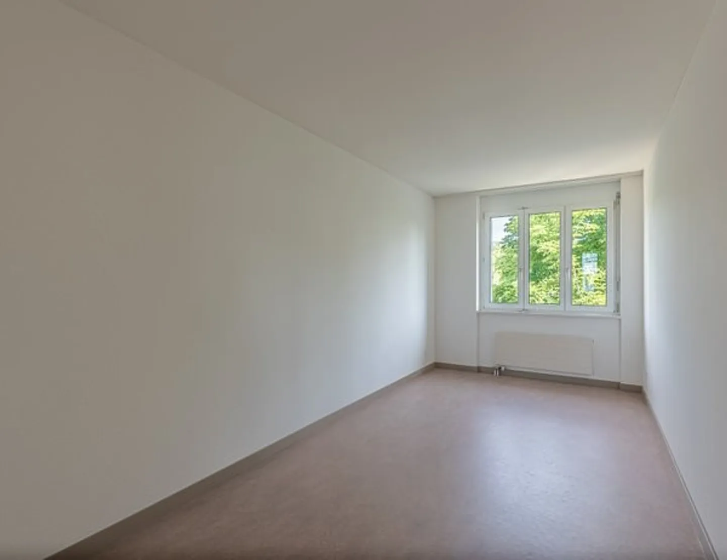 3.5 room apartment between the train station and the Birs - Photo 7 of 8