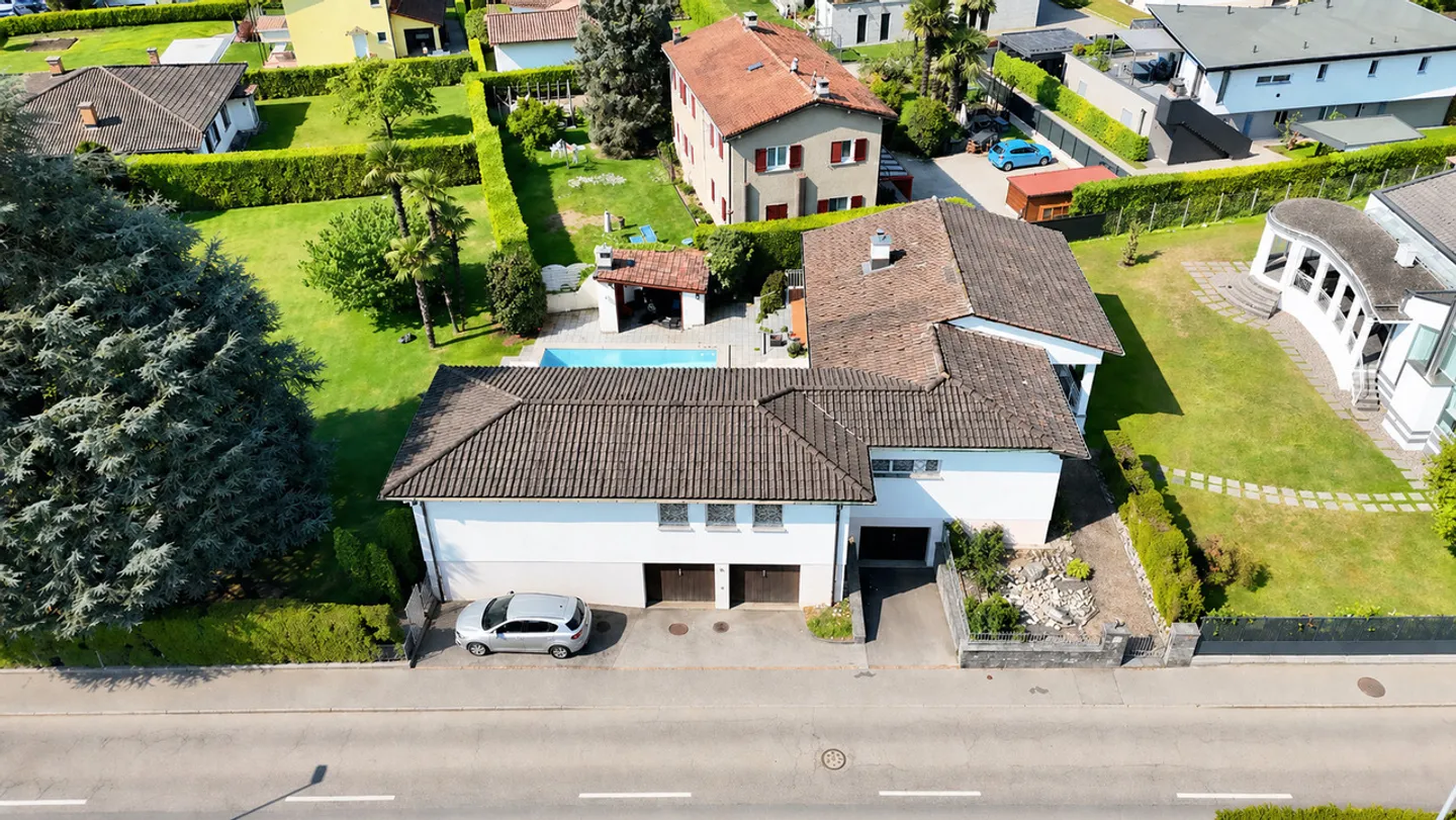 Terrain à bâtir à Caslano, à quelques pas du lac de Lugano - Photo 6 sur 6