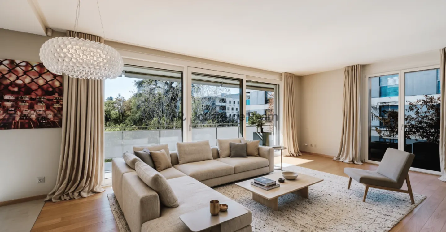 COLOGNY | Magnifique appartement 6 pièces idéalement situé entre ville et campagne. - Foto 1 von 7