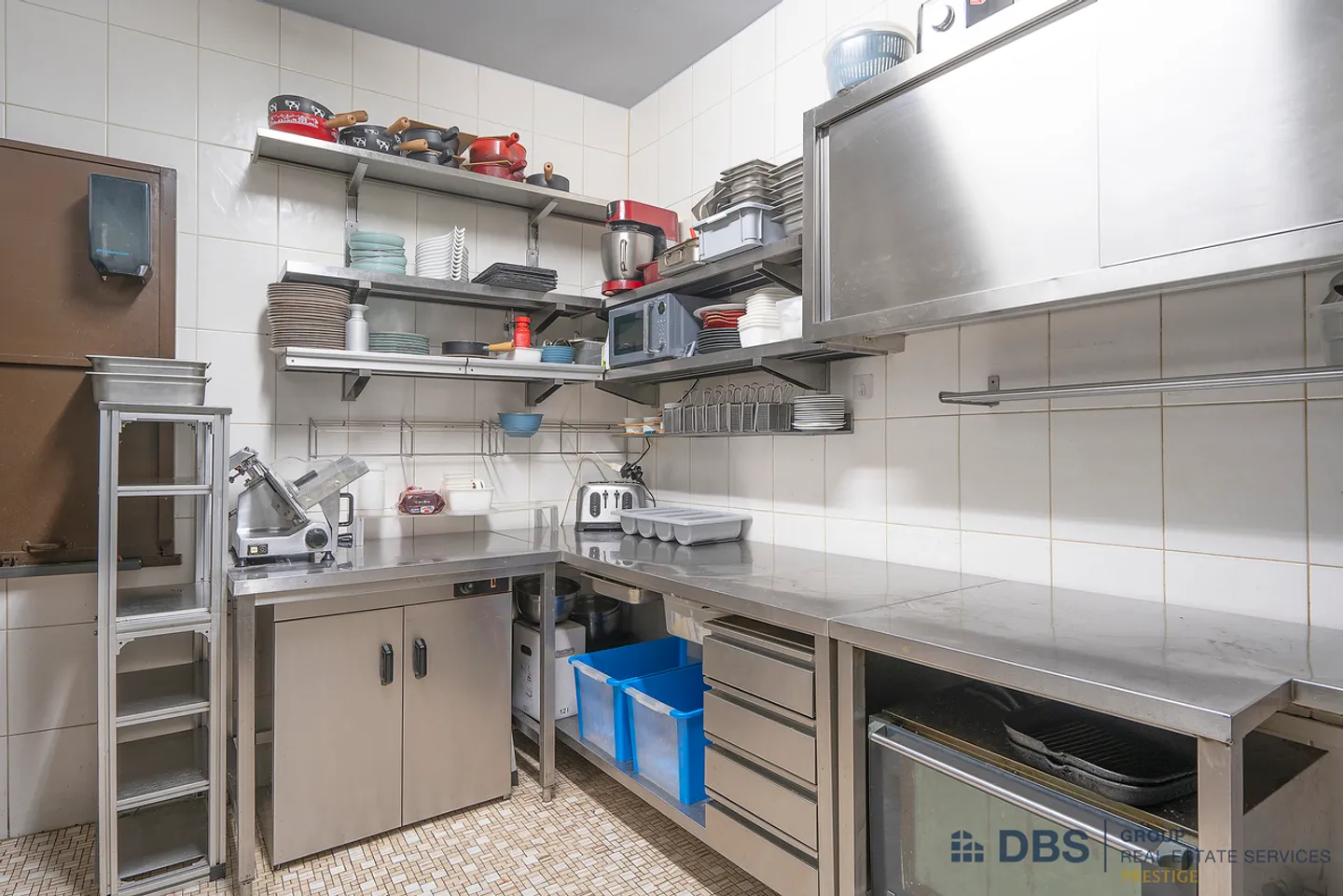 Immeuble mixte à vendre - Photo 4 sur 13