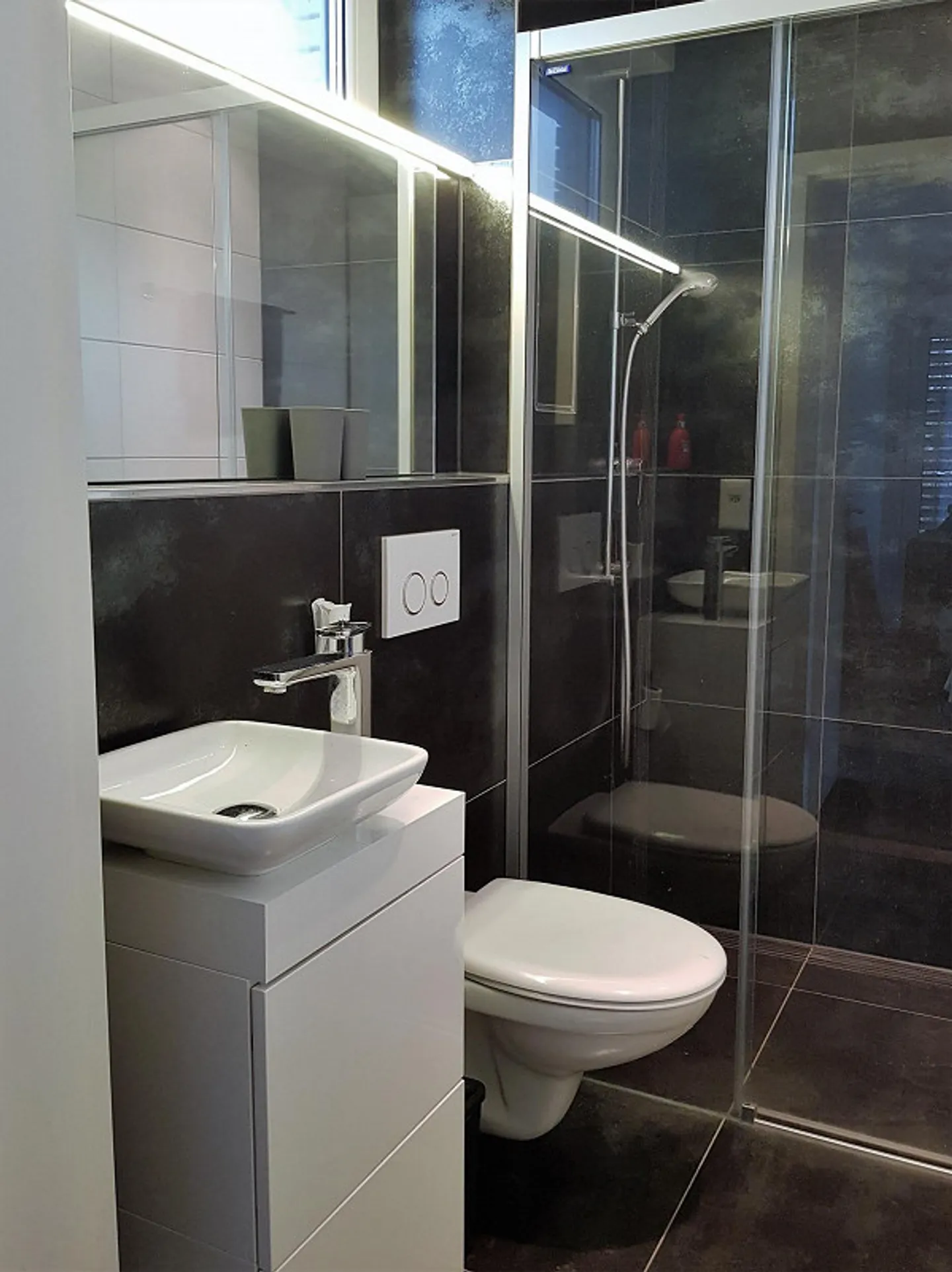 Teilmöblierte moderne Loftwohnung - Photo 14 sur 14