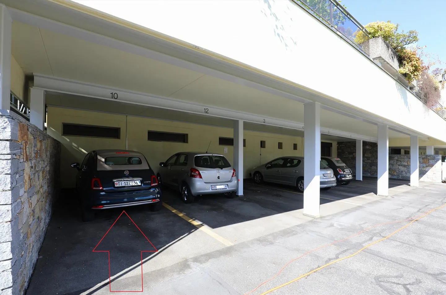 Appartement moderne 2 pièces, ensoleillé avec belle vue - Photo 17 sur 17