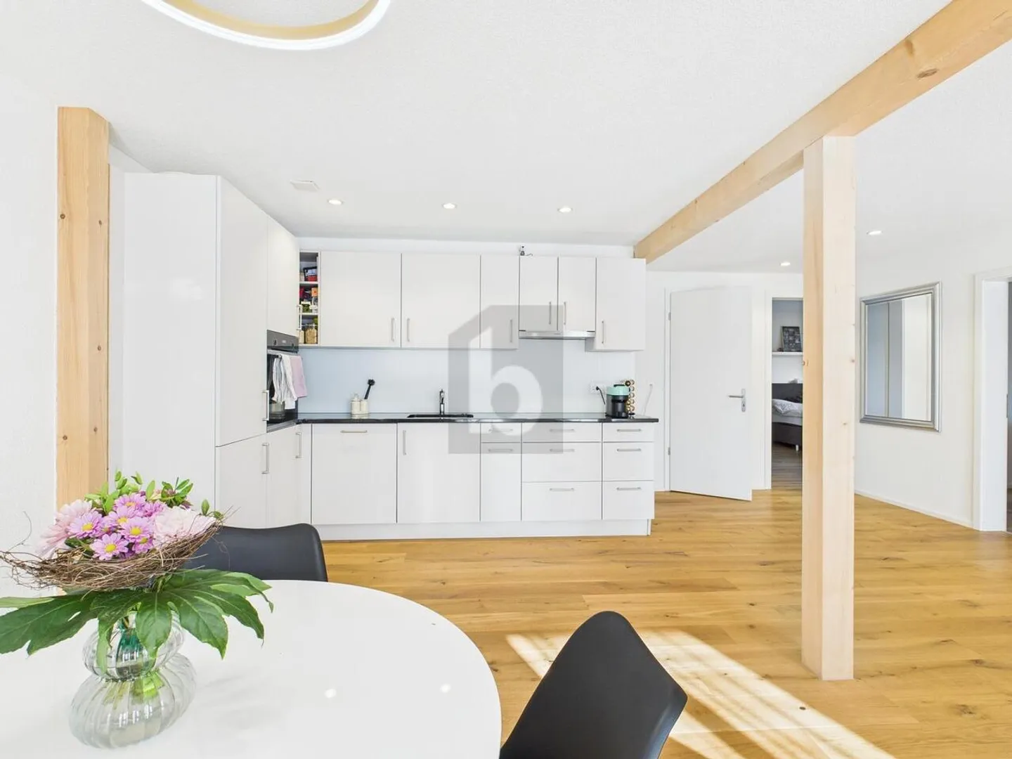 SANIERT MIT STIL IM ZENTRUM - Foto 2 von 6