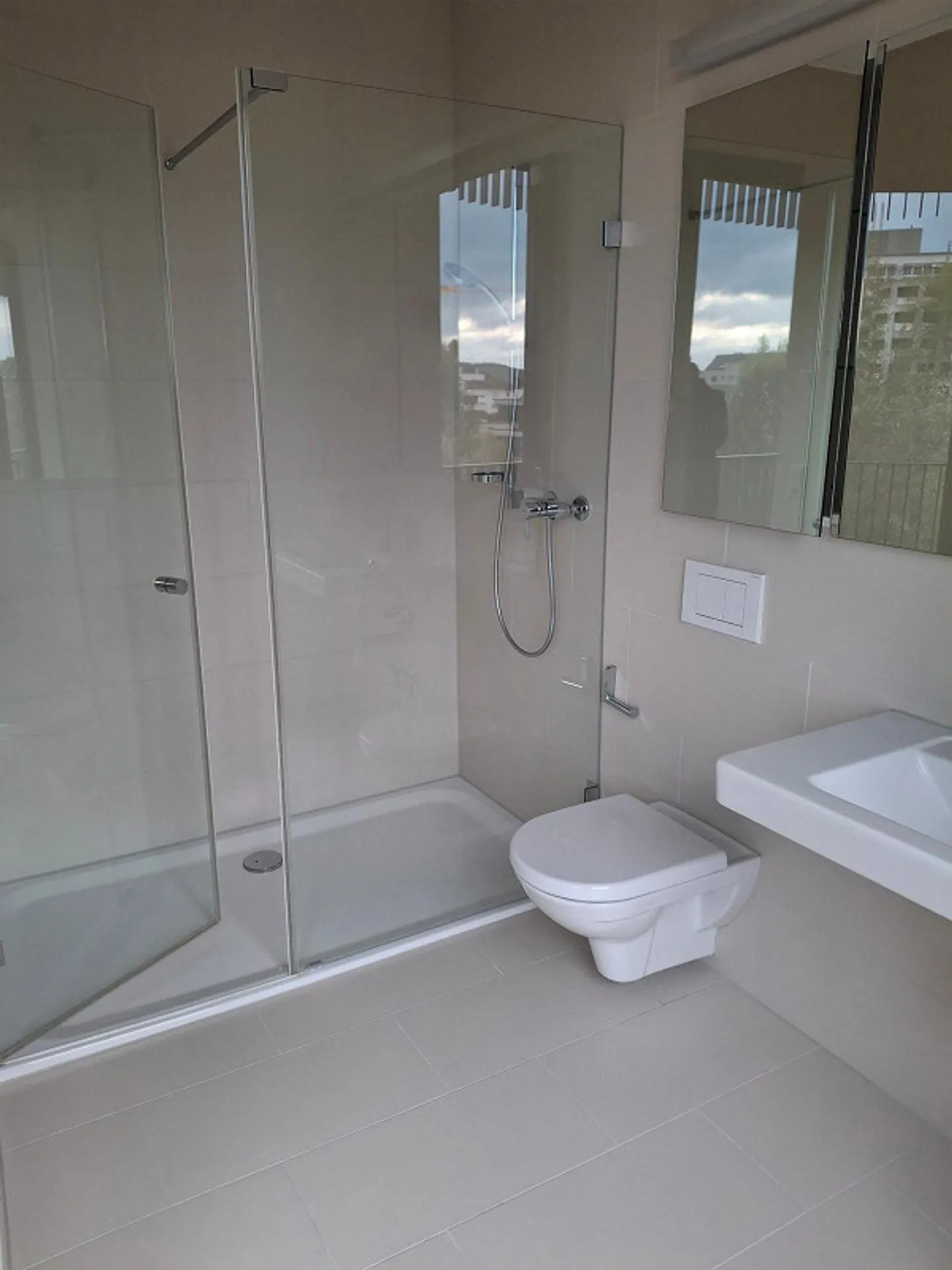 Luxurious living in a privileged, quiet location - Photo 6 of 9