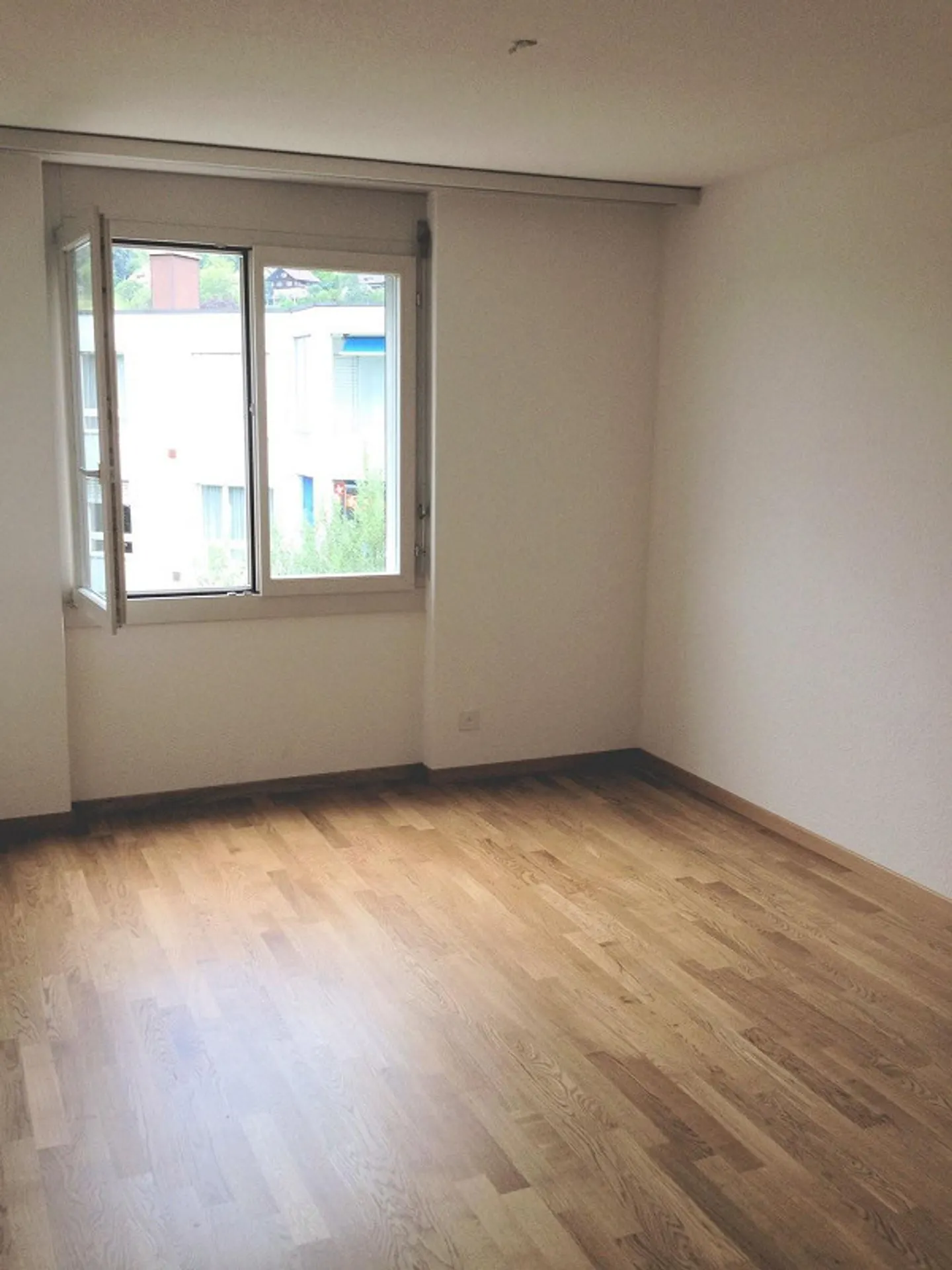 Geräumige Wohnung in Stettlen - Foto 3 von 6