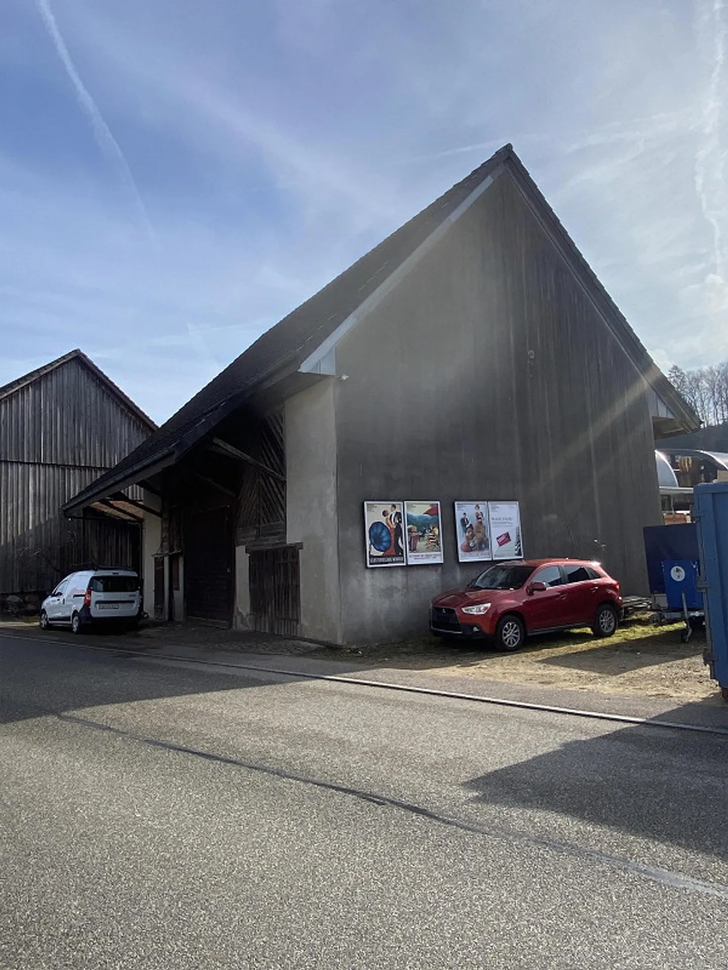 Commercial & Storage Space at Dorfstrasse 10 in Seewen (SO) - Photo 2 of 3