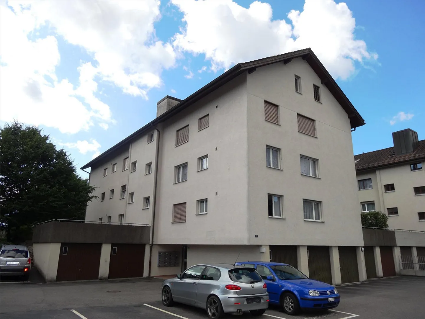Single apartment in a quiet location - Photo 1 of 6