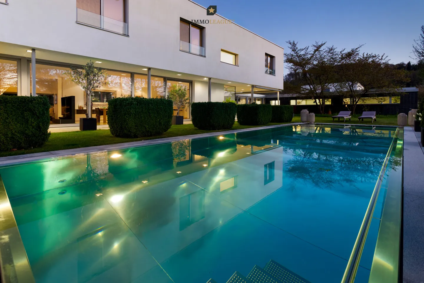 Villa de design de première classe dans un emplacement de choix. - Photo 1 sur 9