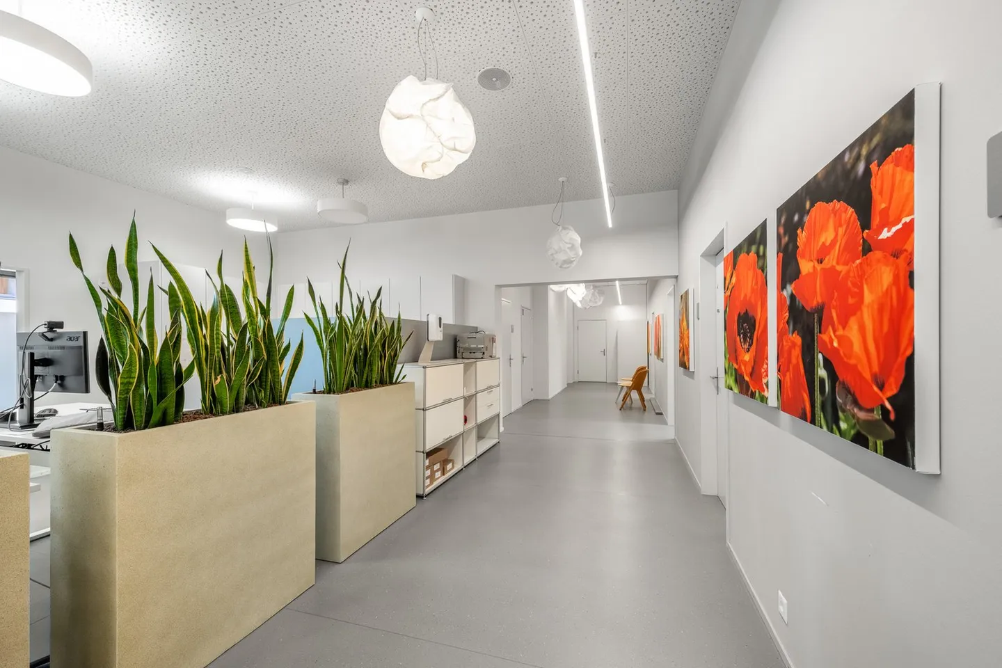 La tua attività direttamente alla stazione di Dietikon dal 01.01.2026 - Foto 7 di 12