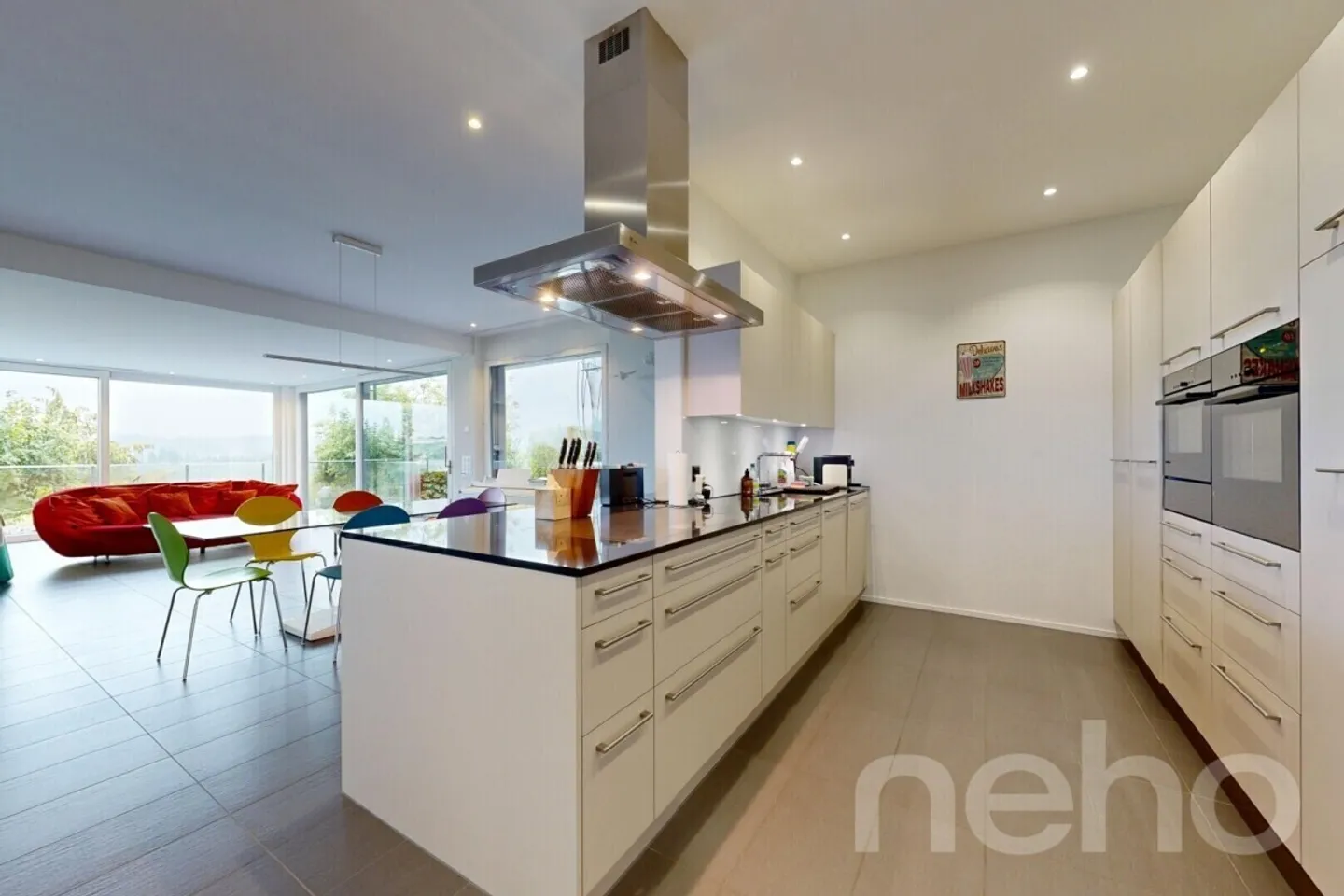 Living with a View? 4.5-Room Terrace Apartment with Double Garage - Photo 4 of 11