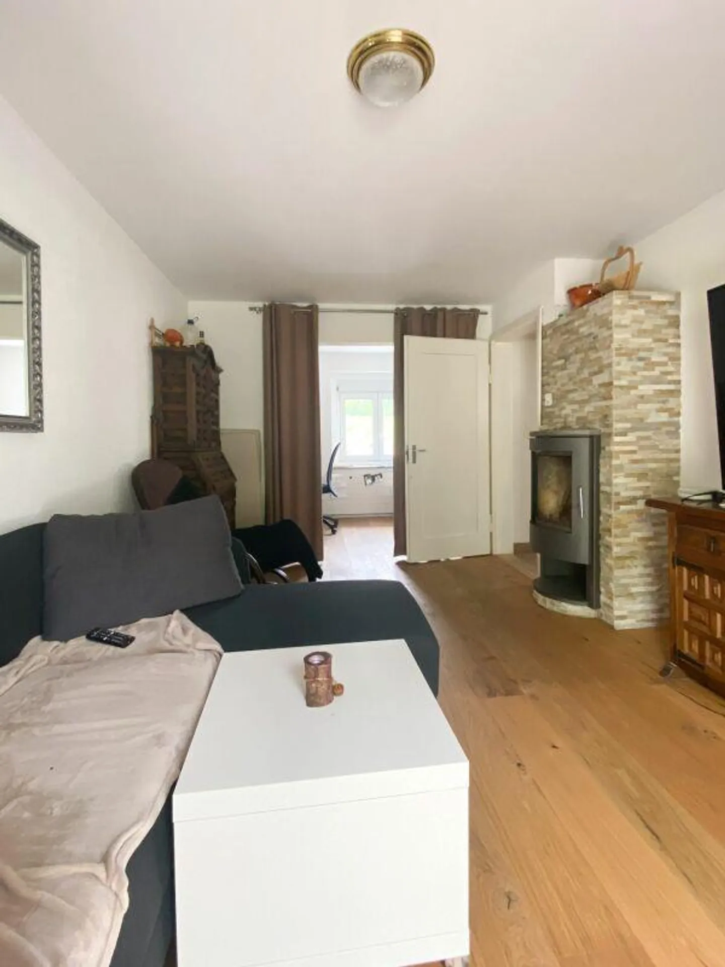 Casa plurifamiliare di 9,5 Z' con grande giardino, garage e posto auto - Foto 4 di 13