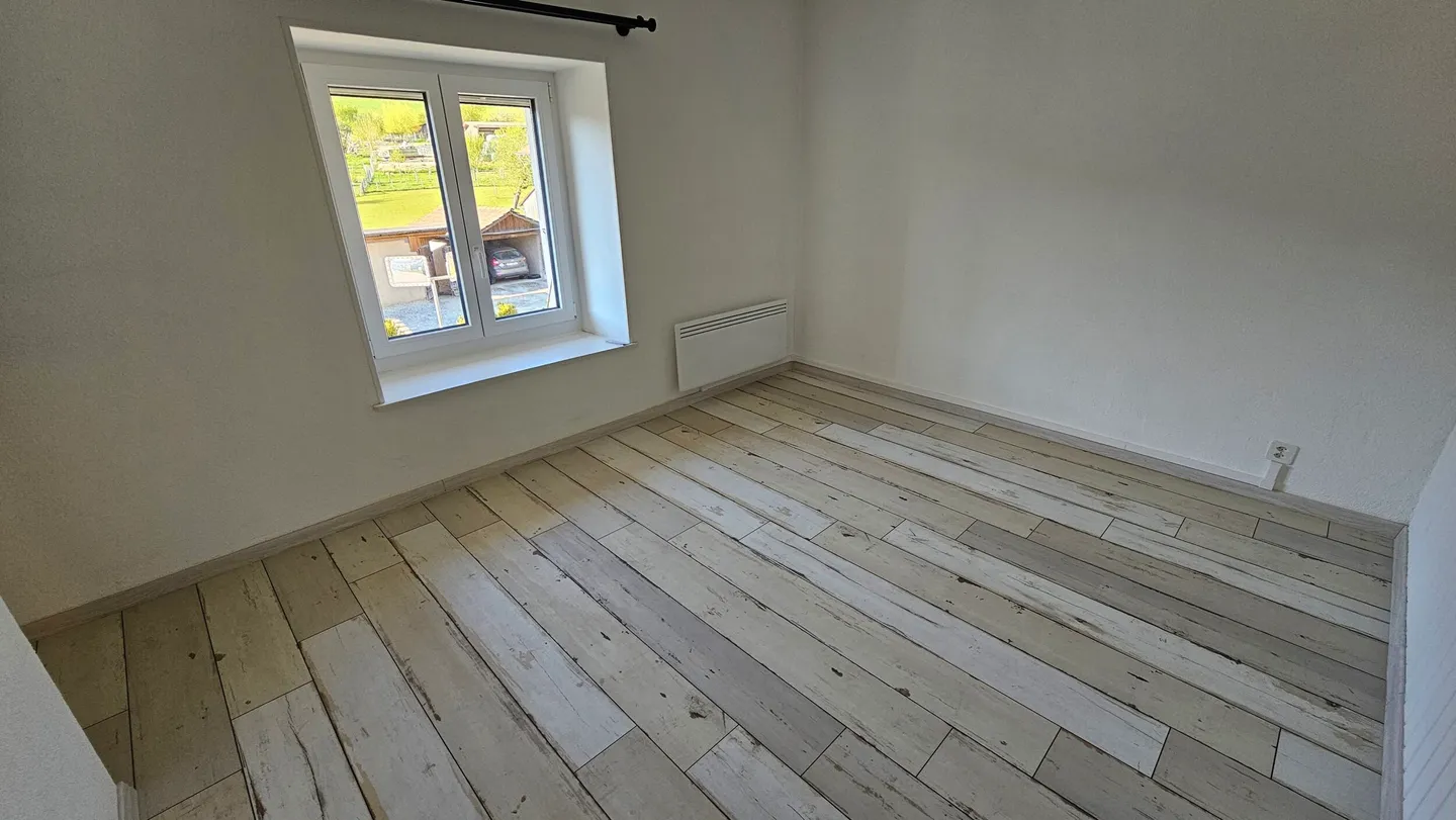 Charming Family Home in Movelier - Photo 5 of 13