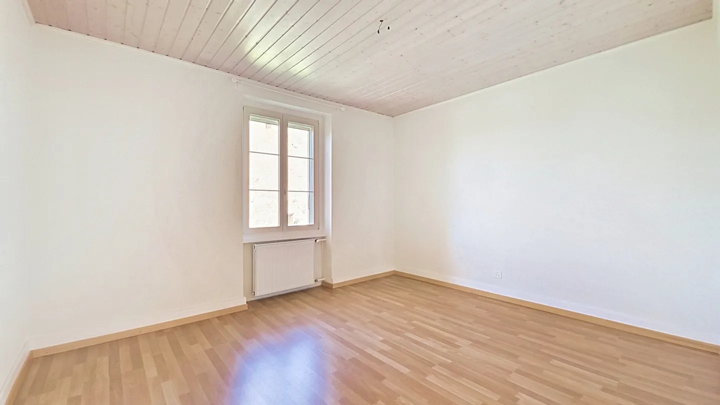 Village house with 2 apartments in Grandcour / VD - Photo 17 of 24