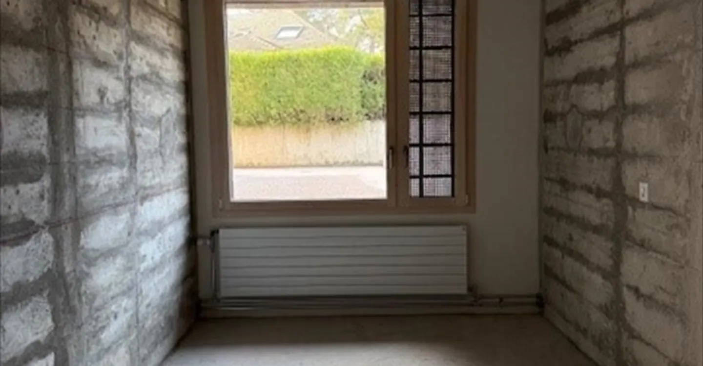 Office space for rent - Photo 2 of 7