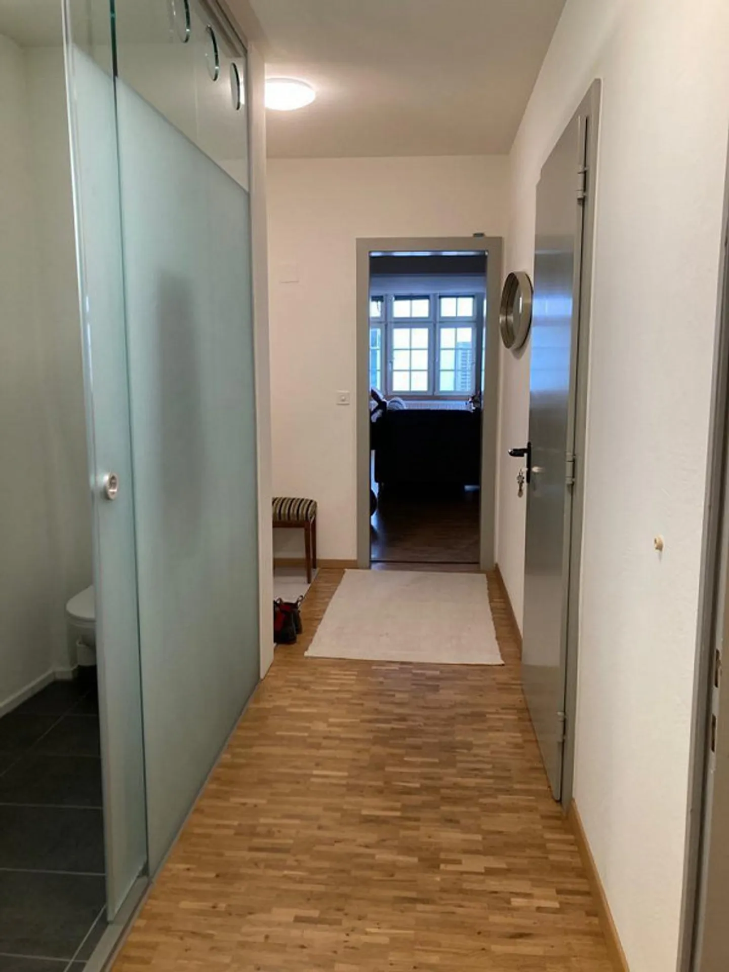 2.5 Room Apartment in Schaffhausen - Photo 3 of 8