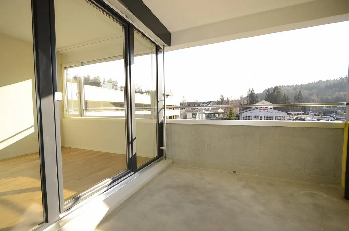 Open Living Space in Liebefeld - Photo 7 of 7