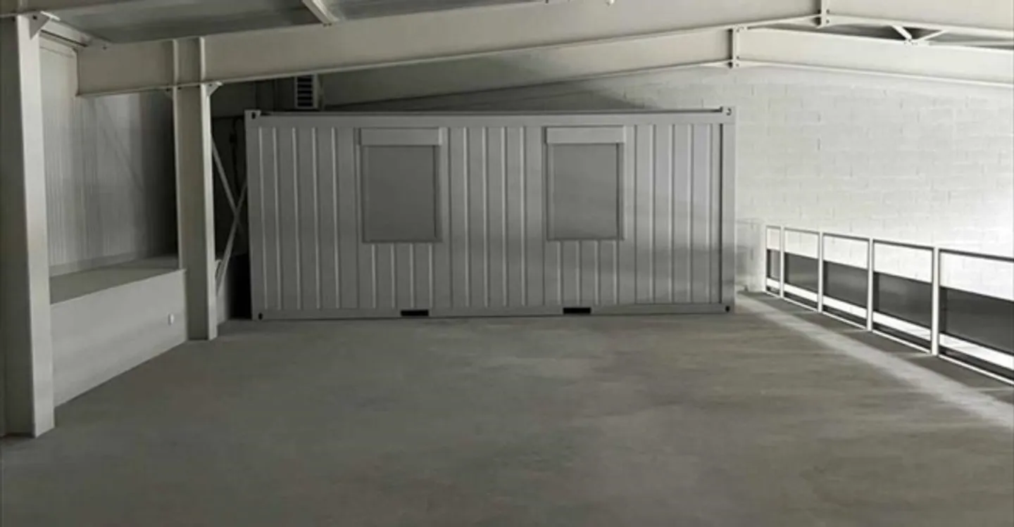 Spazio Ufficio e Magazzino Versatile - Foto 9 di 9