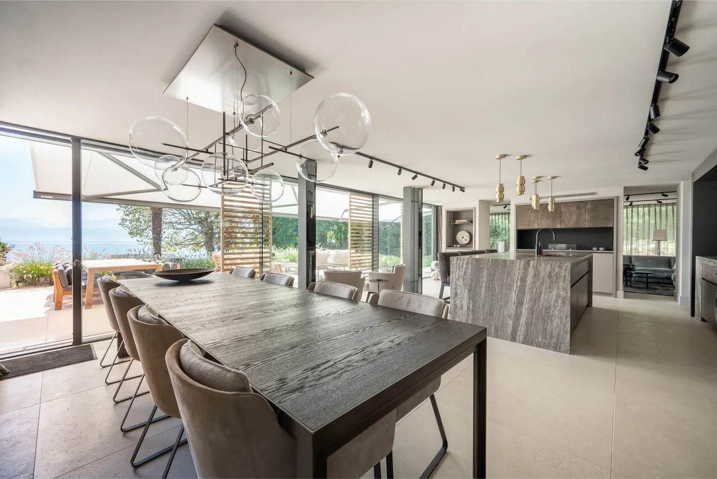 La Quintessenza del lusso | Proprietà eccezionale a pochi passi dall'acqua - Foto 4 di 12