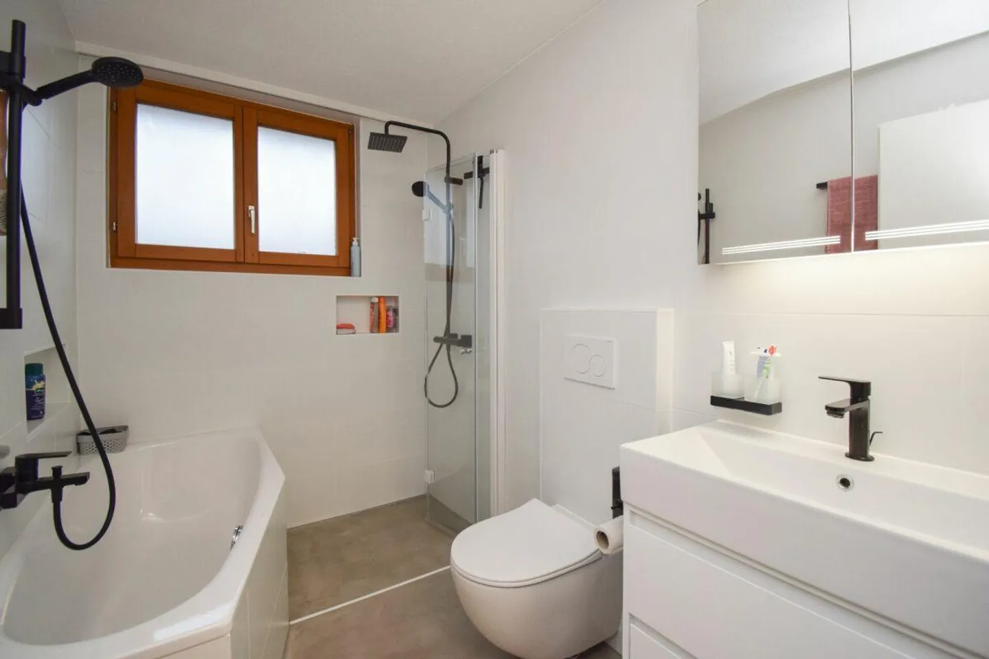 6.5-Room Single-Family House in Family-Friendly Location in Amriswil - Photo 20 of 28