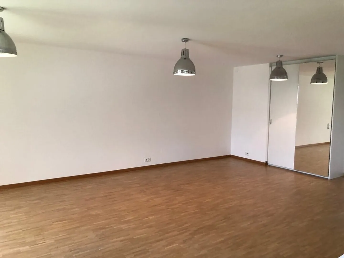 Opportunité unique ! Bel appartement dans un quartier résidentiel ! - Photo 6 sur 8