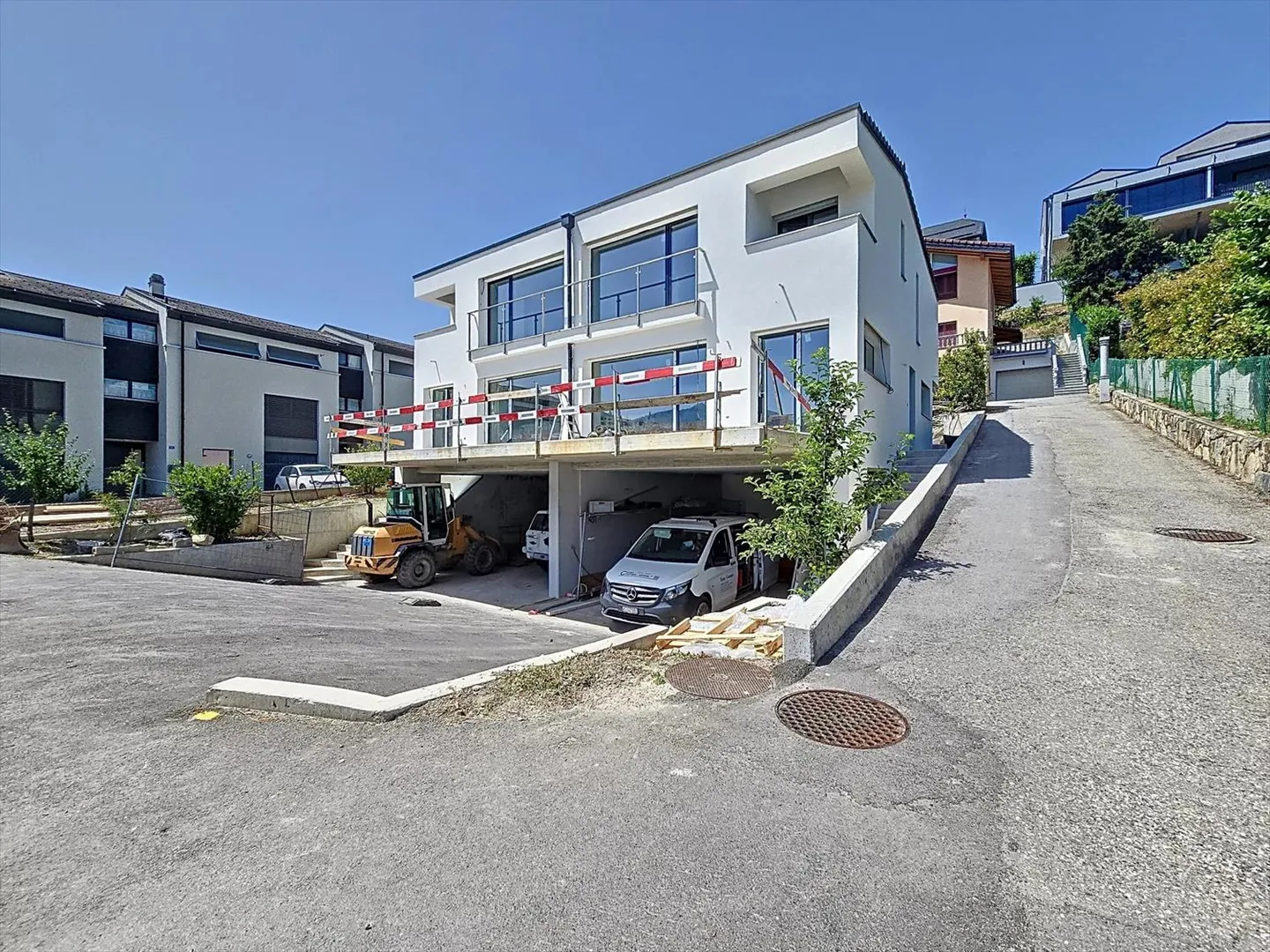 Casa bifamiliare in affitto - Foto 1 di 10