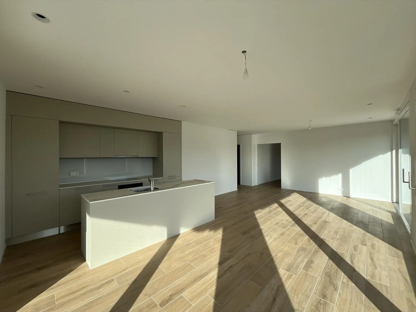 05606 - Apartment 5½ Rooms - IMP. CHAMP-RIOND 16 - MATRAN - Photo 1 of 11