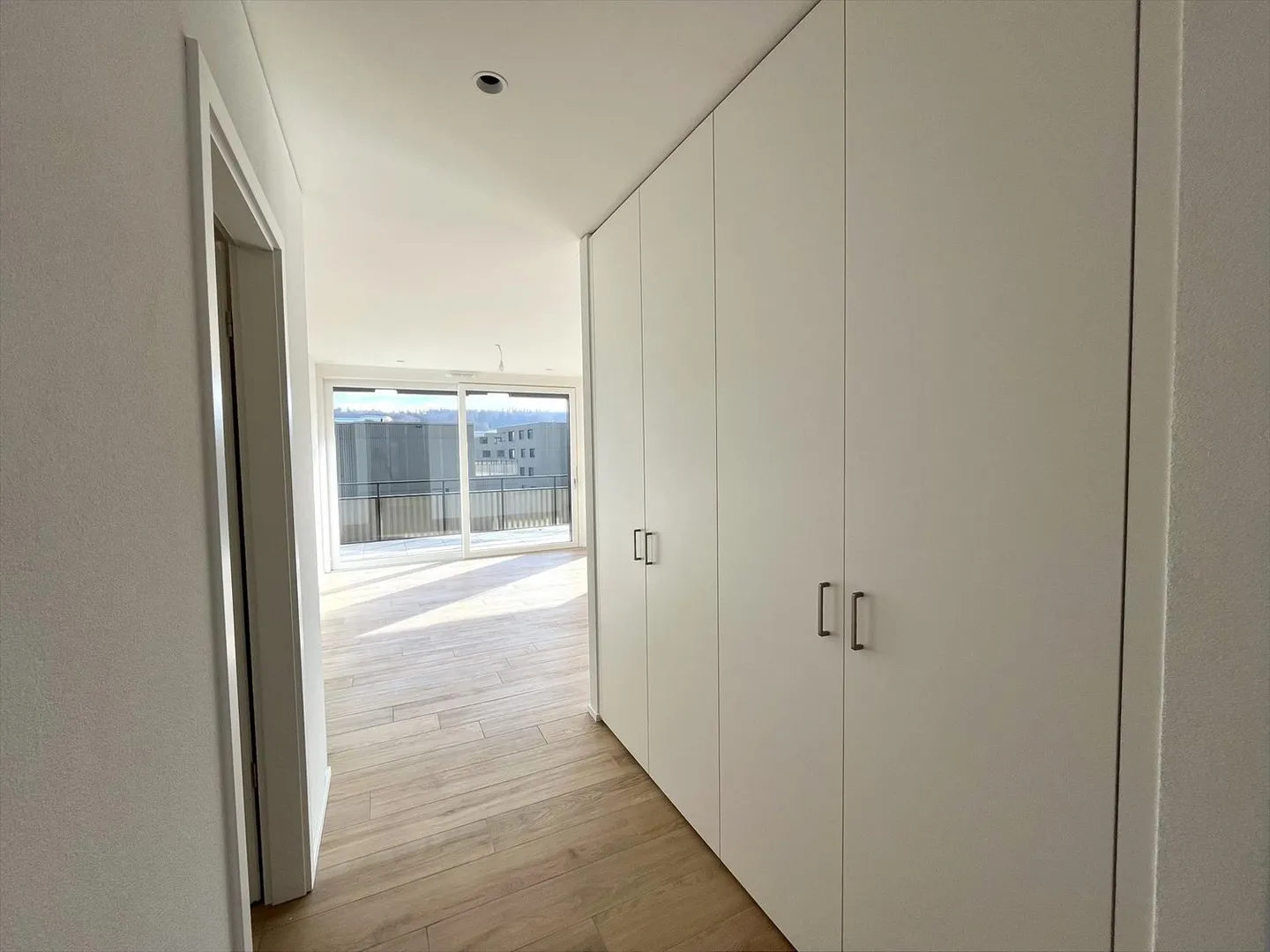 05606 - Apartment 5½ Rooms - IMP. CHAMP-RIOND 16 - MATRAN - Photo 8 of 11