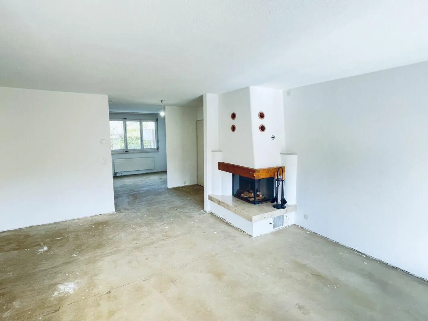 3.5 Room Apartment in Beringen - Photo 3 of 11