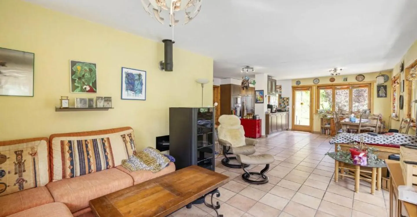 Chalet Evêque ? Un Havre ensoleillé face aux Sommets - Foto 7 di 11