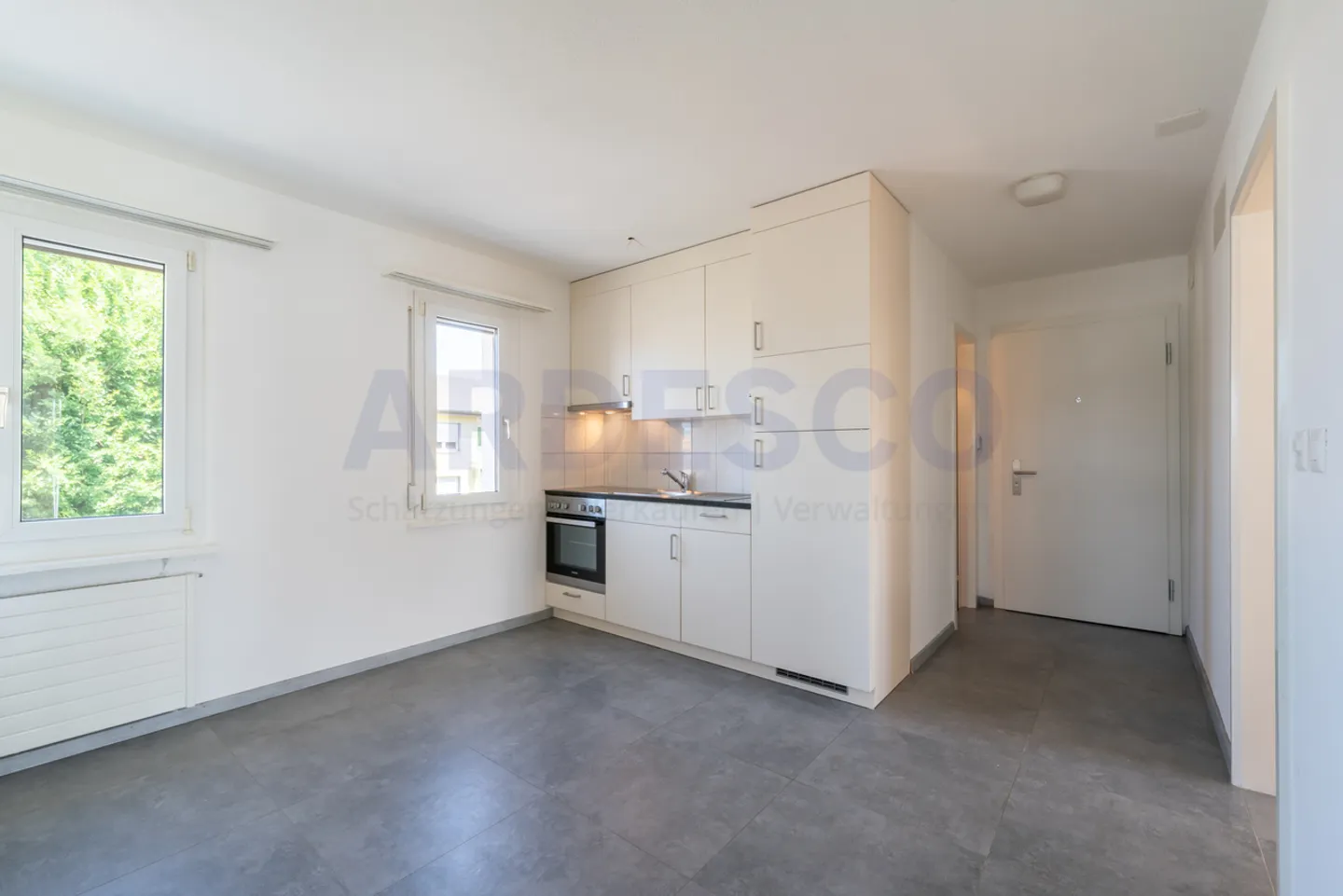 Appartement moderne en zone calme - Photo 1 sur 6
