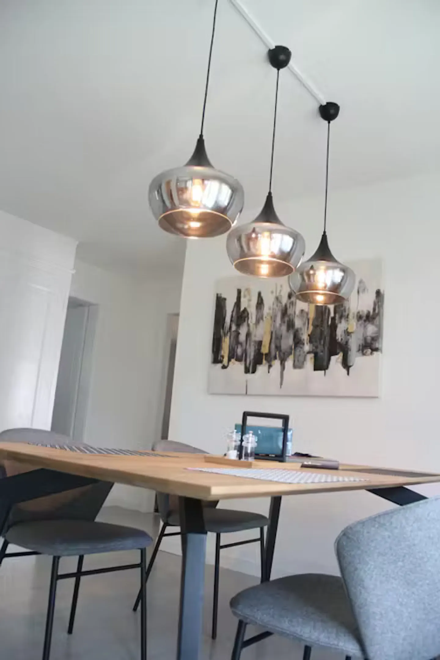 Charming Chalet in Opfikon - Photo 4 of 10