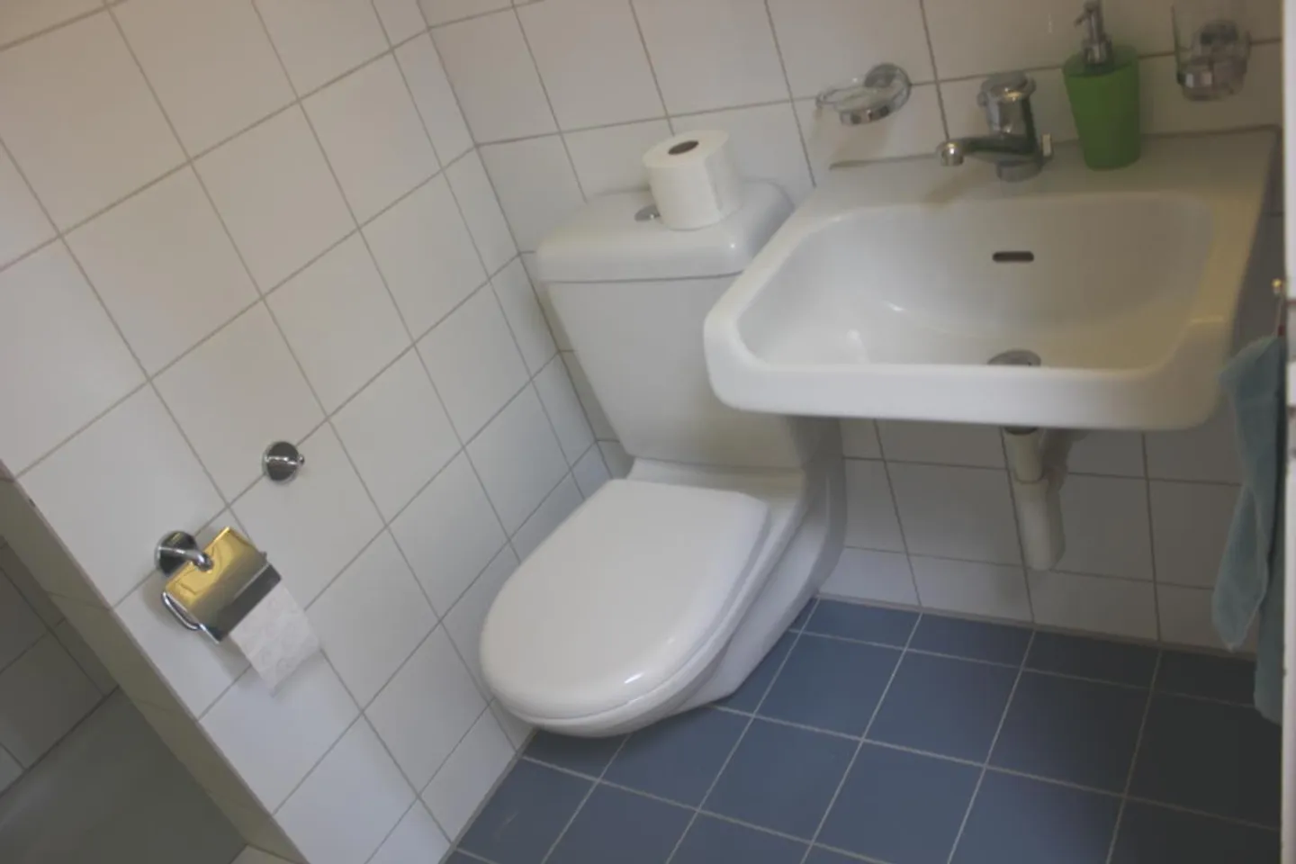 Appartamento ristrutturato di 3,5 locali con vista panoramica - Foto 20 di 22