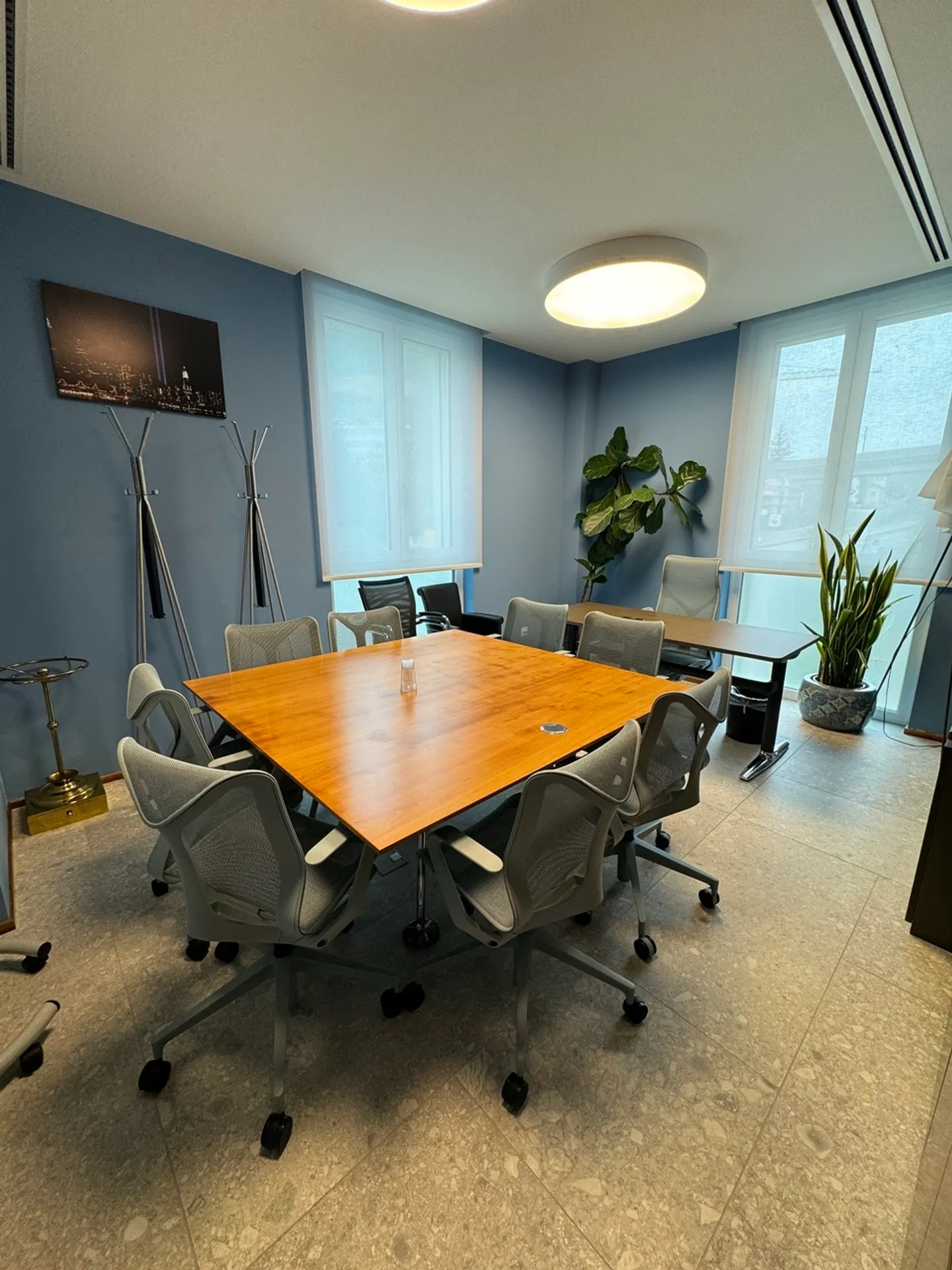 Office space for rent - Photo 3 of 7