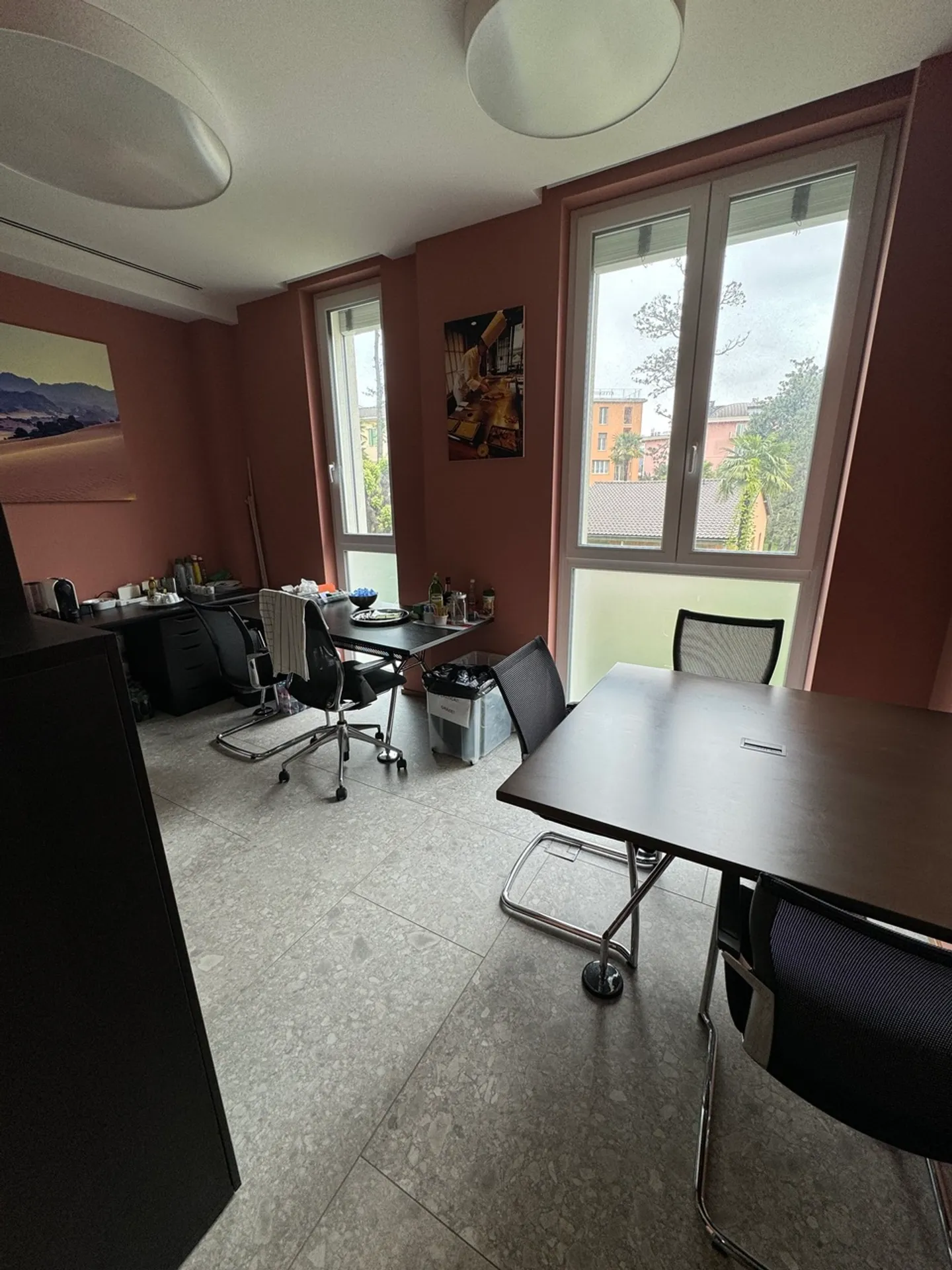 Office space for rent - Photo 5 of 7