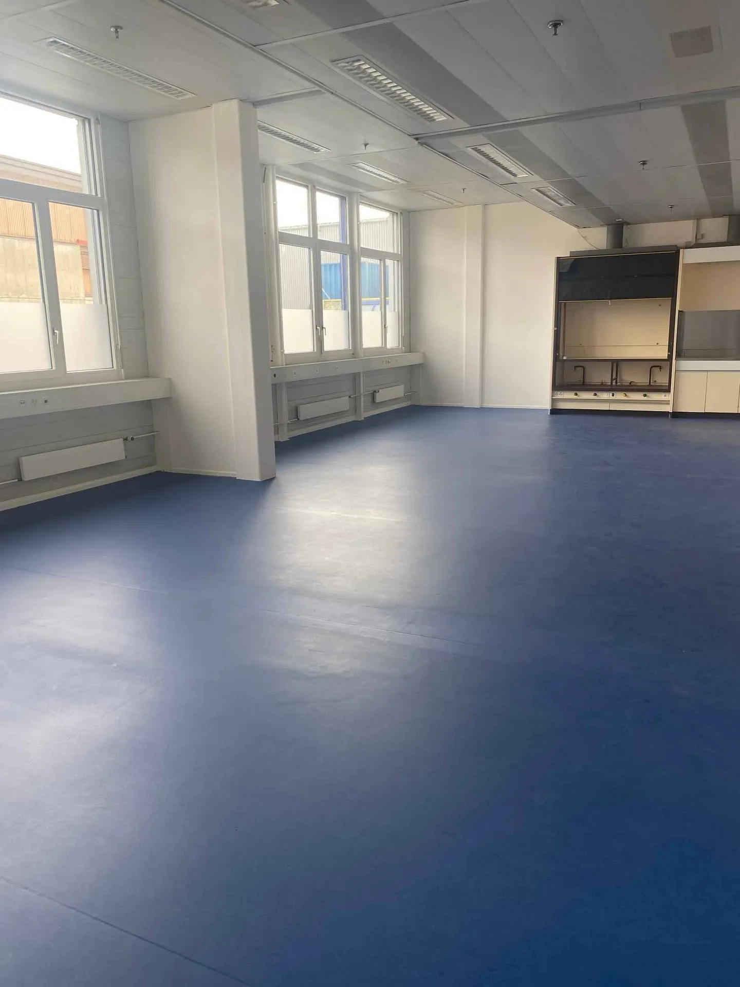 Espace Commercial à Meyrin - Photo 3 sur 4